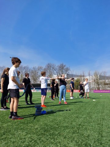 sportdag klas 3 boogschieten 4-22